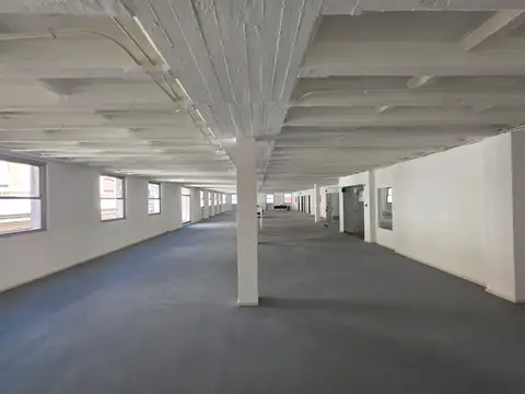 Paraguay 500, Piso 7