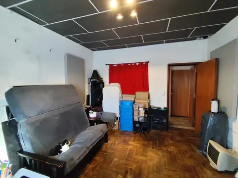 Av. Mariano Acosta 1400