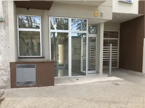 Urquiza 4378 - Cochera