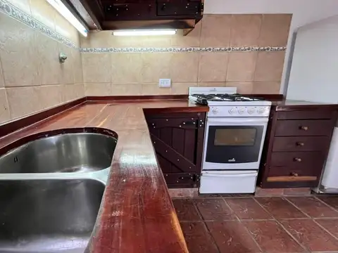 CASA EN VENTA - ESCOBAR