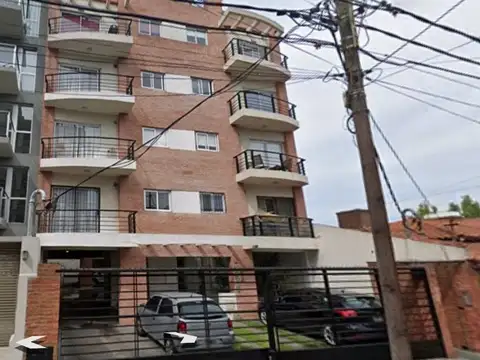 EN VENTA COCHERA EN EL PALOMAR SOBRE CALLE URQUIZA A SOLO DOS CUADRAS DE LA ESTACION - FICHA 5849