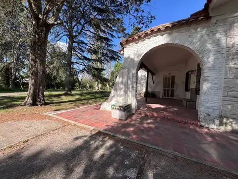 Casa en Venta en Oliveros, USD 980.000