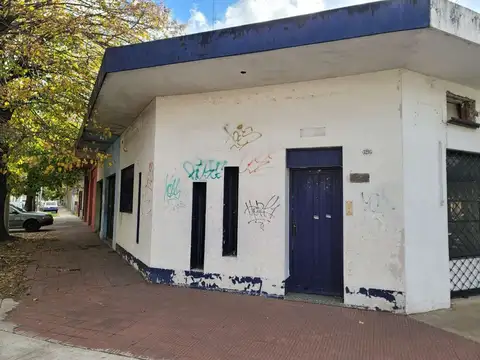 Excelente lote en esquina 257m2