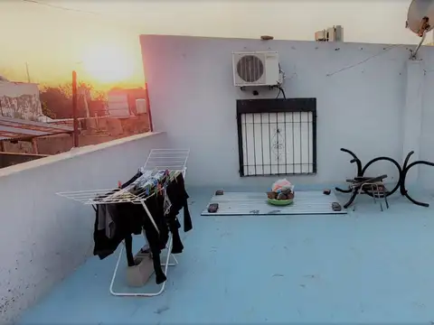 Depto Tipo Casa Monoambiente con 1 baño