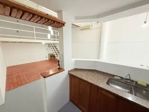 Depto Tipo Casa en Venta de 3 ambientes