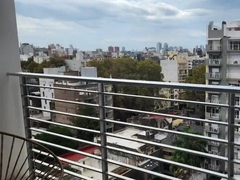 Departamento 6 ambientes con 2 baños