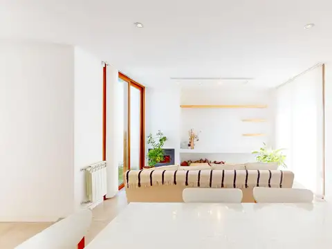 Casa en Alquiler en City Bell, USD 1.600