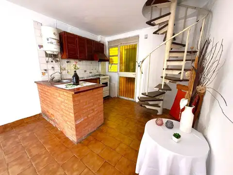 VENTA DUPLEX 2 AMB HURLINGHAM APTO CREDITO