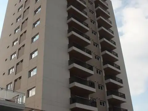 Tapia de Cruz al 200