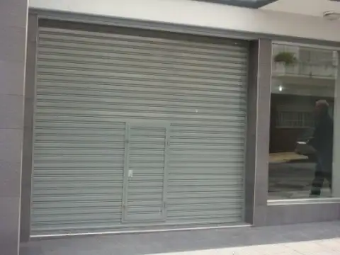 Local en Venta en Villa Luro, USD 80.000