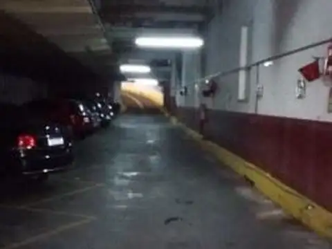 Cochera en Venta Cubierta