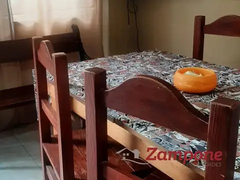 Depto Tipo Casa 3 ambientes con 1 baño