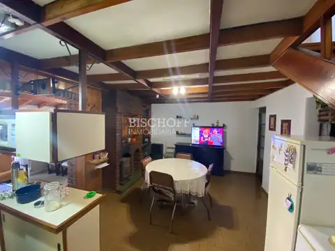 VIVIENDA 4 AMBIENTES MAS GALPON COMERCIAL, Z/ SUR, VILLA GESELL