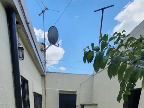 Casa en Venta en Castelar Norte, USD 80.000