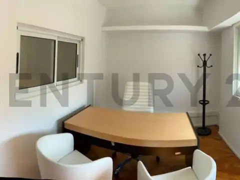 Maipú 11480800, Piso 0