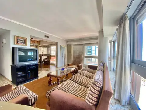 Departamento en Venta de 5 ambientes