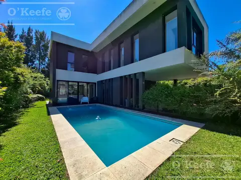 Casa en venta en Las Acacias de Hudson, apto crédito. Hudson