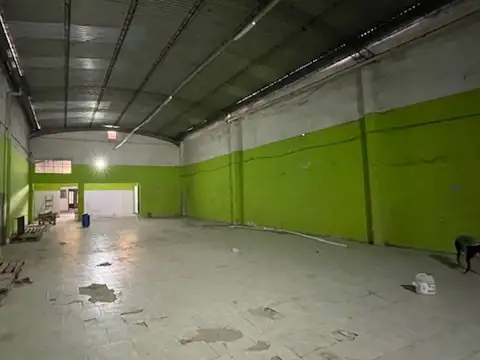 Galpon en Venta en Tolosa, USD 179.000