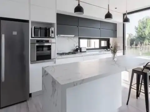 Avenida Arturo Illia 1500