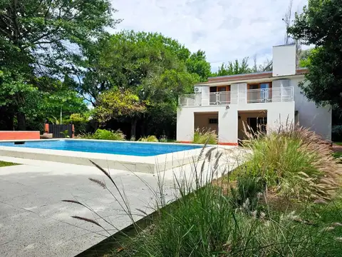 Venta casa Lopez Camelo- Pacheco- TIGRE