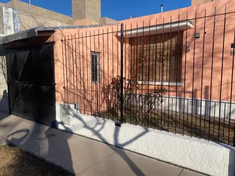 VENTA CASA BARRIO ATSA GODOY CRUZ MENDOZA