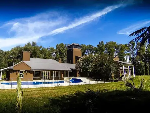 Bernardino Rivadavia, Villa Ruiz, Buenos Aires Lote B 100