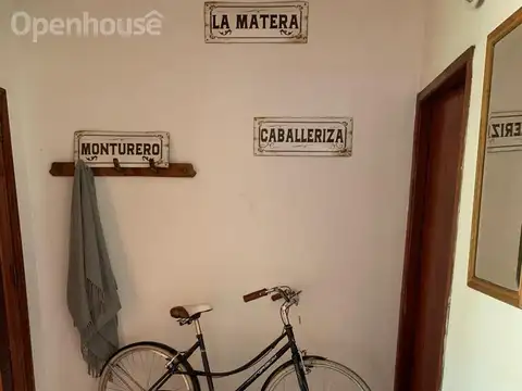 Casa 5 ambientes con 2 baños