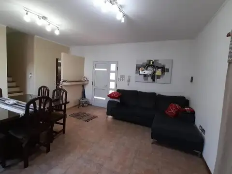 Se vende casa en Ricardone