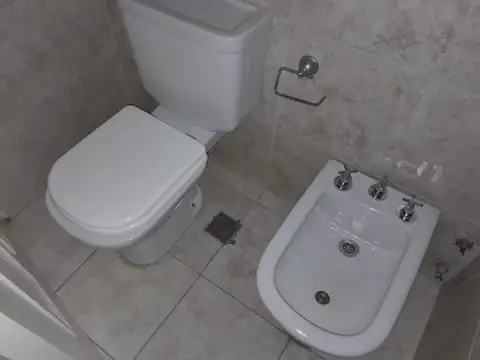 Departamento Monoambiente con Balcon en Alquiler – La Paternal