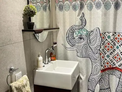 Depto Tipo Casa en Venta de 6 ambientes