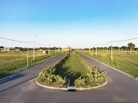 C INDEPENDENCIA y C. ALMENDRO