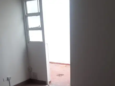 Departamento en alquiler en Villa del Parque 2 ambientes con seguro de caución  