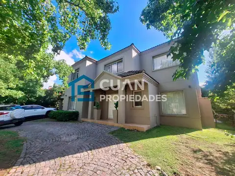 Casa en Alquiler Temporal de 4 dormitorios