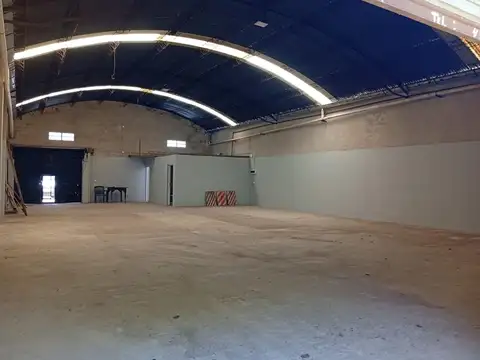 ALQUILER GALPON COMERCIAL 463 m² TIGRE