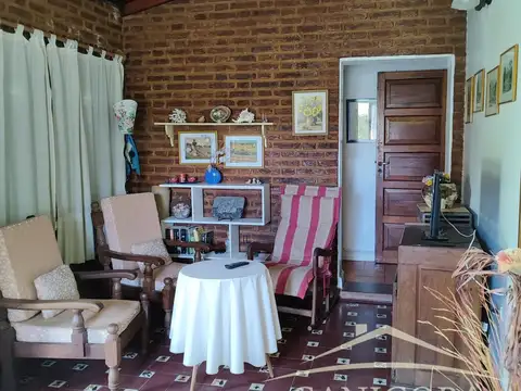 Casa en Venta con 1 cochera