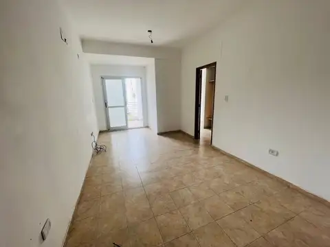 5 e/ 66 y 67 Nº 1600