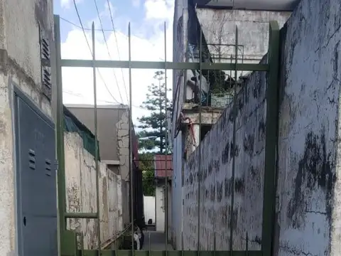 casa contra frente cerca del centro de V. Ballester