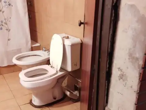Depto Tipo Casa 4 ambientes con 1 baño