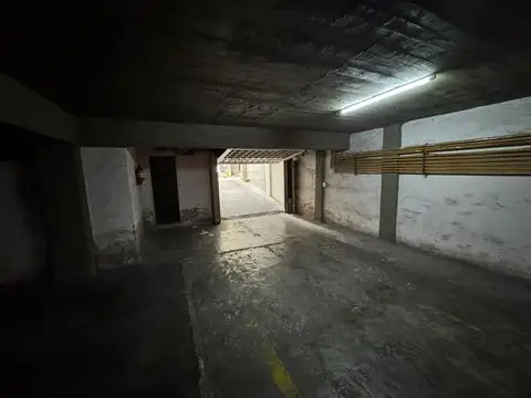 VENTA 2 COCHERAS en SAN ISIDRO