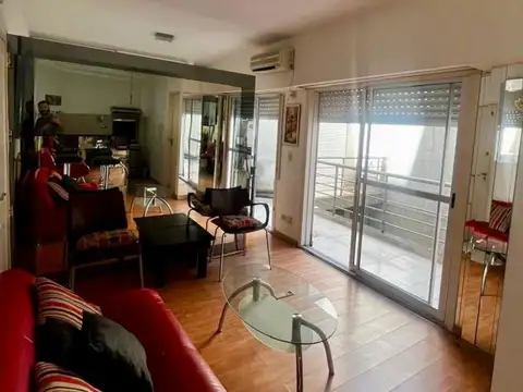 Vendo en Monserrat. Departamento Monoambiente.
