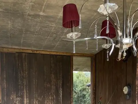 Casa 5 ambientes con 4 baños