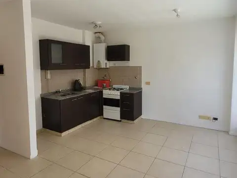 Departamento en alquiler en Las Lomitas