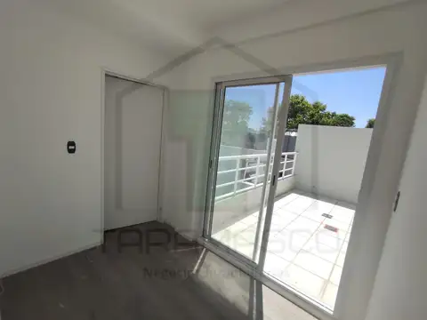 Depto Tipo Casa en Venta en Villa Devoto, USD 182.000