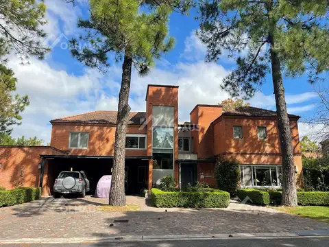 Casa  en Venta en Mayling CC, Pilar, G.B.A. Zona Norte