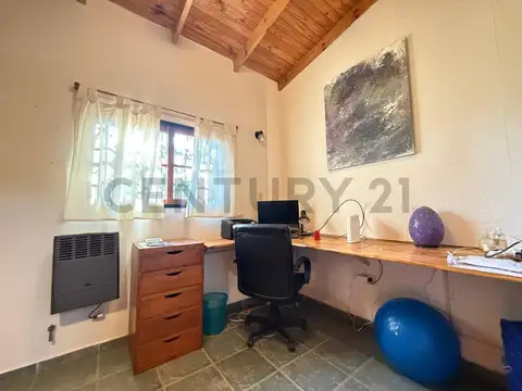 CASA EN VENTA APTO BANCO EN LOS HORNOS.