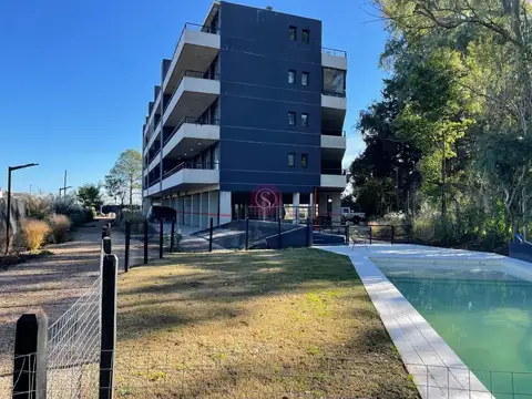 Departamento en Venta con 1 cochera