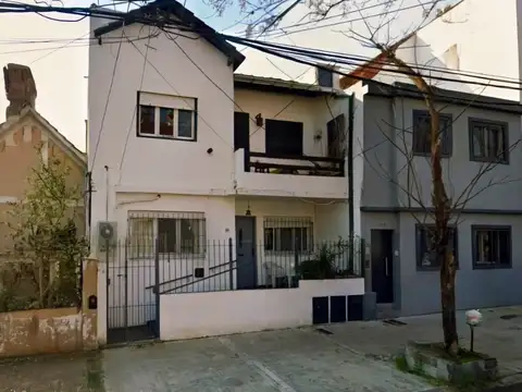 OPORTUNIDAD! PH 3 amb ,zona Olivos  a 2 cuadras Av. Maipu