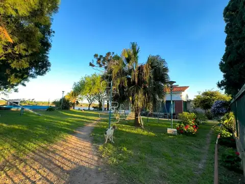 Gran Casa frente al río – Amplio terreno