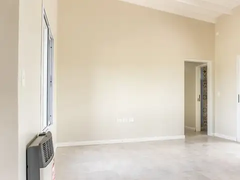 Callejón la escondida  s/n 100