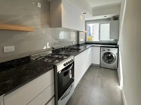 San Luis 1700, Piso 5